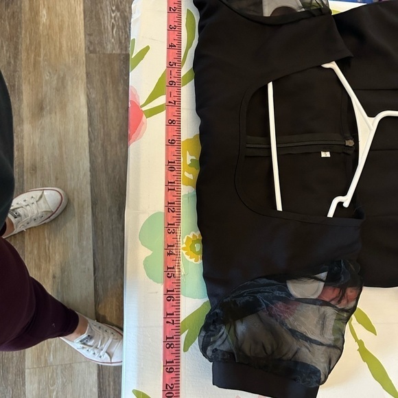 Five finger, Death Punch, Jekyll and Hyde size small unisex, graphic T-shirt - Picture 6 of 9